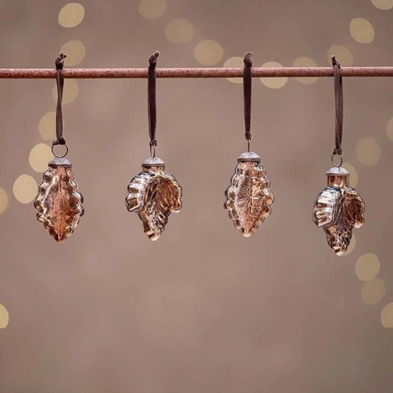 Bhara Leaf Baubles