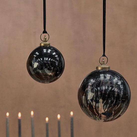 Danoa Giant Bauble Smoke & Black