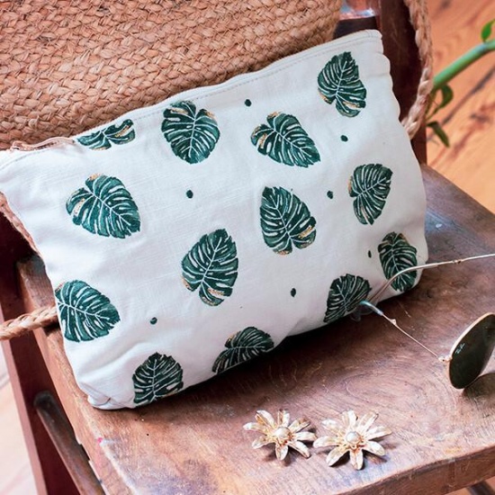 Jungle Leaf Travel Pouch